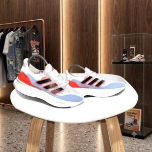 Adidas Ultraboost Light
