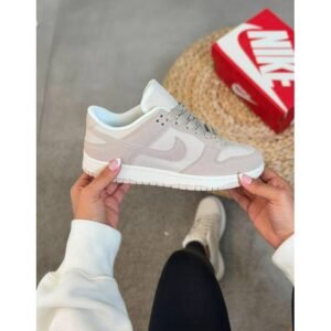 Nike Dunk Low Retro