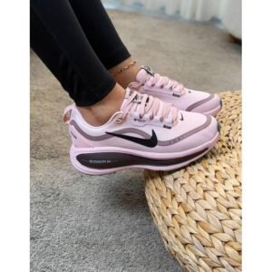 Nike Zoom Vomero 5