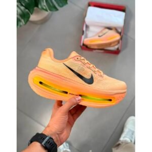 Nike Zoom Vomero 5