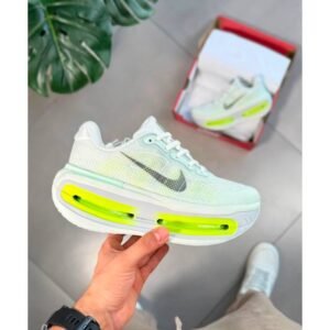 Nike Zoom Vomero 5