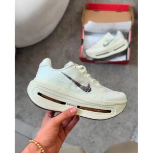 Nike Zoom Vomero 5