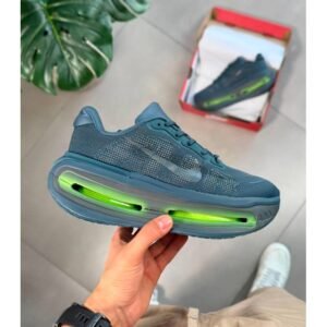Nike Zoom Vomero 5