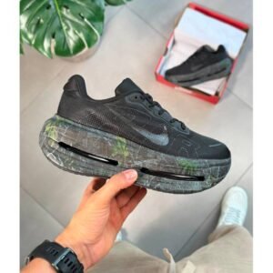 Nike Zoom Vomero 5