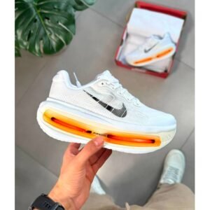 Nike Zoom Vomero 5
